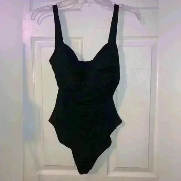 La Blanca Other - La Blanca swimwear size 14